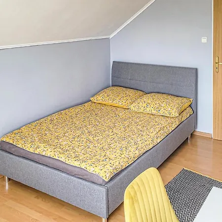 4 Bedroom Amazing In *