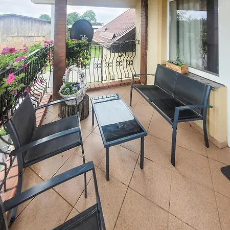 4 Bedroom Amazing In Feriehus Darłowo